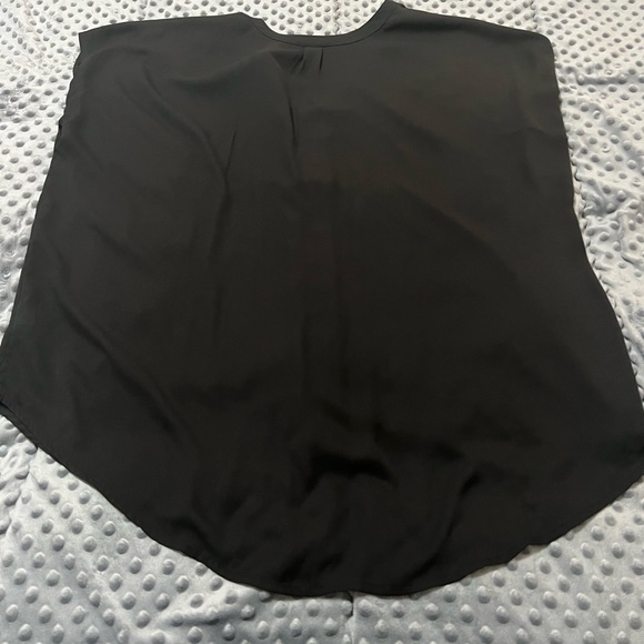 Torrid 2x Women’s Black Shell Blouse Sleeveless Lace Details - Picture 4 of 4